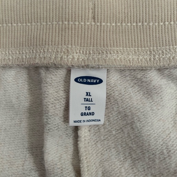 OLD NAVY JOGGERS - Picture 4 of 6